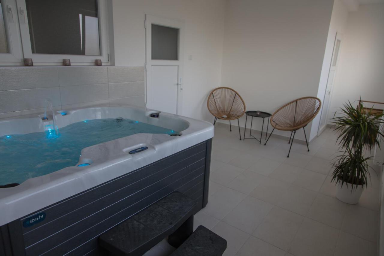 Holiday Home Thesaurum Karanac Zewnętrze zdjęcie